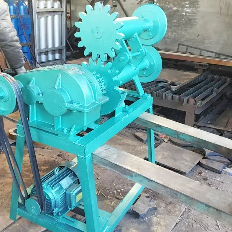 Máy cắt dải lốp nhỏ