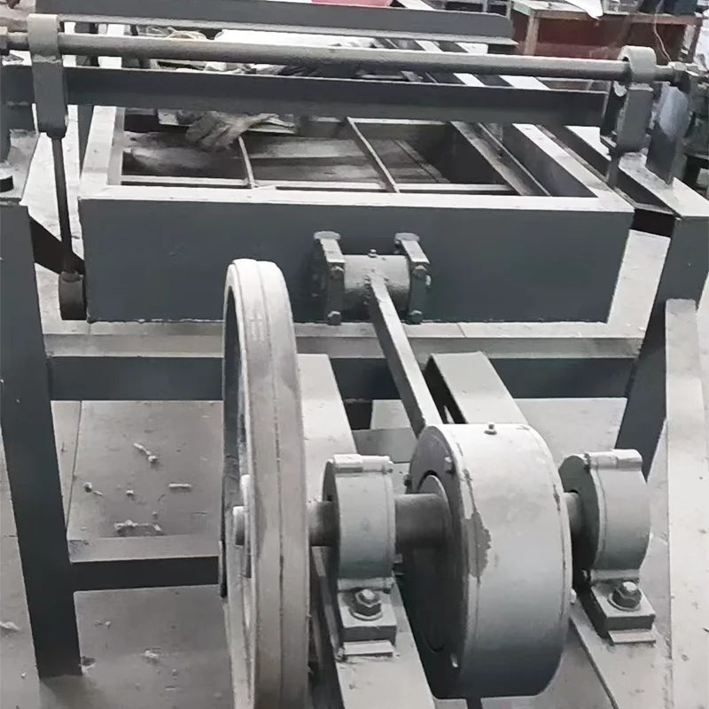 Màn hình rung biên độ lớn được điều khiển bằng khớp nối đa năng